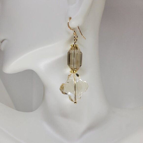 Fun beaded earrings - Handmade(NEW) - Picture 2 of 3